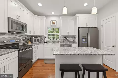 933 Marzoff Rd, Deale, MD 20751 photo 10