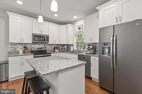 933 Marzoff Rd, Deale, MD 20751 photo 12
