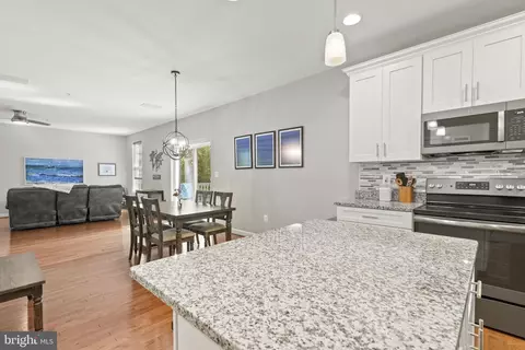 933 Marzoff Rd, Deale, MD 20751 photo 13