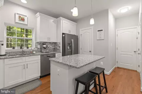 933 Marzoff Rd, Deale, MD 20751 photo 11