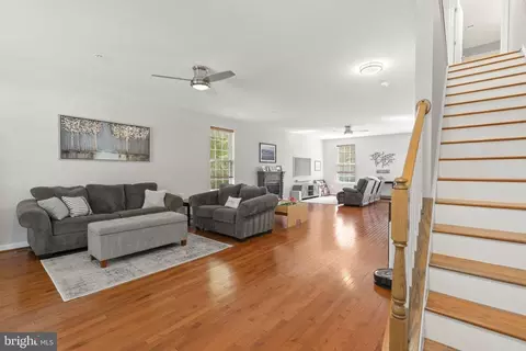 933 Marzoff Rd, Deale, MD 20751 photo 2