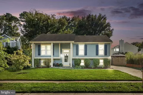 1703 Long Tree Ct, Severn, MD 21144