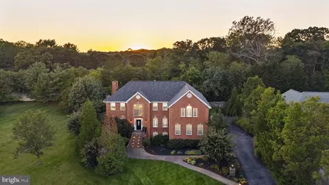 114 Longfellow Dr, Millersville, MD 21108