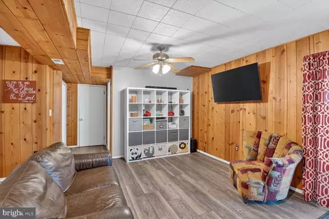 Other - 639 Cedar Dr, Pasadena, MD 21122 photo 4 of 6