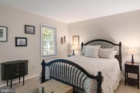 Bedroom - 7 Georgetown Ct, Annapolis, MD 21403 photo 2 of 2
