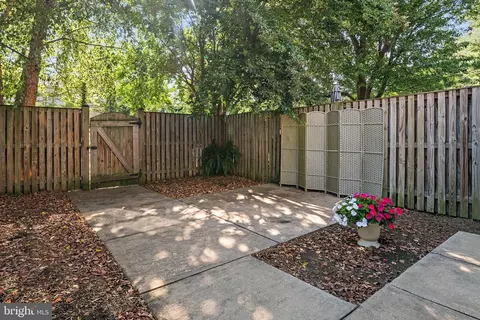 Exterior - 7 Georgetown Ct, Annapolis, MD 21403 photo 5 of 5