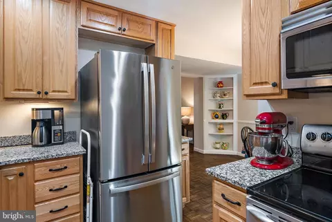 Kitchen - 7 Georgetown Ct, Annapolis, MD 21403 photo 3 of 4