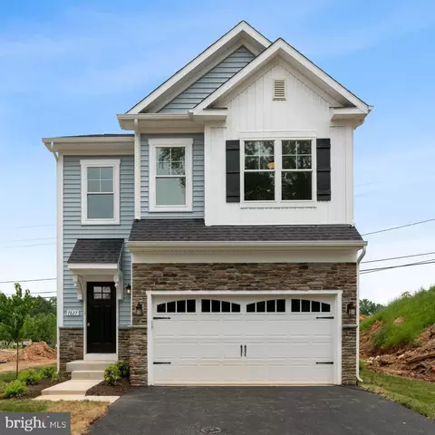 305 A Lakeview Ave, Edgewater, MD 21037