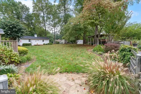 Exterior - 1433 Gilbert Rd, Arnold, MD 21012 photo 13 of 14