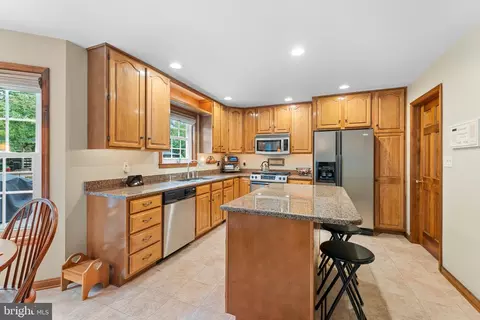 Kitchen - 1433 Gilbert Rd, Arnold, MD 21012 photo 2 of 5