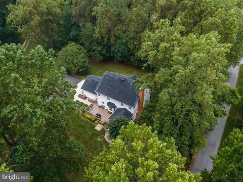View/Area - 1433 Gilbert Rd, Arnold, MD 21012 photo 11 of 12