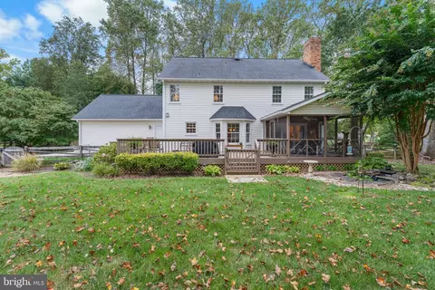 Exterior - 1433 Gilbert Rd, Arnold, MD 21012 photo 12 of 14
