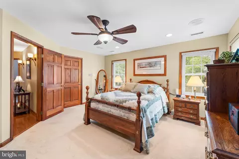 Bedroom - 1433 Gilbert Rd, Arnold, MD 21012 photo 3 of 6
