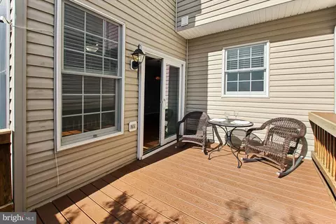 Exterior - 2113 Millhaven Dr #25 113, Edgewater, MD 21037 photo 3 of 9