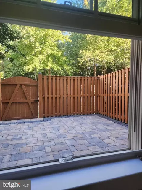Exterior - 2113 Millhaven Dr #25 113, Edgewater, MD 21037 photo 7 of 9