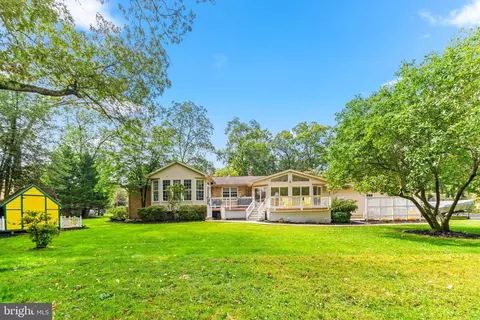 Exterior - 7 Ken Mar Ave, Pasadena, MD 21122 photo 12 of 15