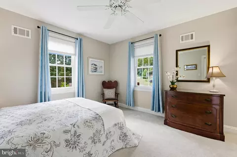 Bedroom - 7 Ken Mar Ave, Pasadena, MD 21122 photo 8 of 9
