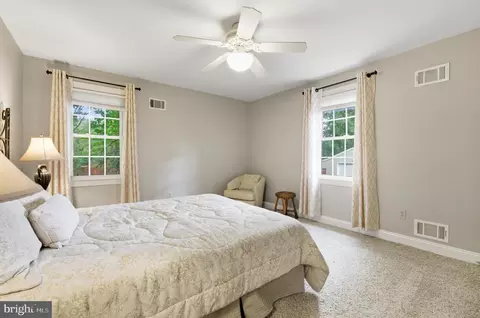 Bedroom - 7 Ken Mar Ave, Pasadena, MD 21122 photo 4 of 9