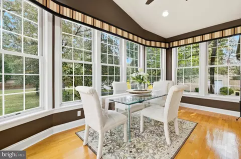Dining - 7 Ken Mar Ave, Pasadena, MD 21122 photo 4 of 6