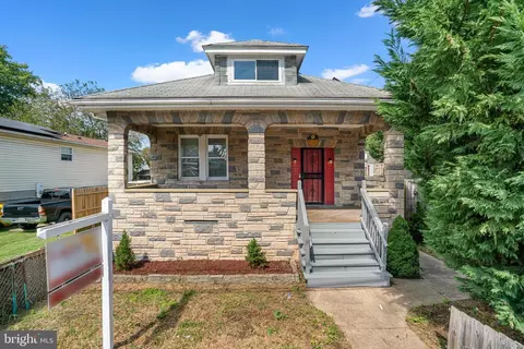 222 Townsend Ave, Brooklyn Park, MD 21225