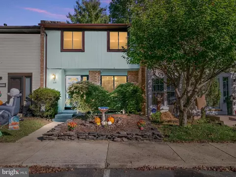 1636 New Windsor Ct, Crofton, MD 21114