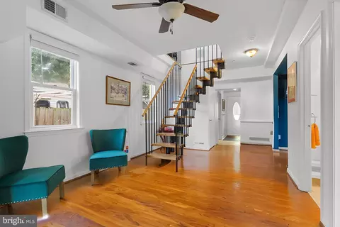 1304 Tuggies Rd, Pasadena, MD 21122 photo 8
