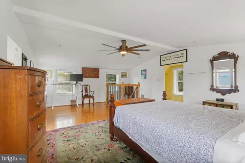 1304 Tuggies Rd, Pasadena, MD 21122 photo 10