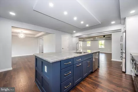 Kitchen - 301 Unity Ln, Annapolis, MD 21401 photo 7 of 9