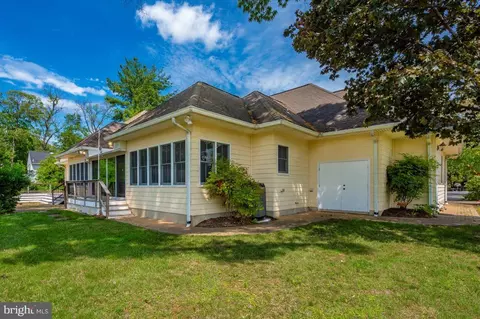 Exterior - 301 Unity Ln, Annapolis, MD 21401 photo 10 of 23