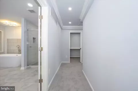 Entry Way - 301 Unity Ln, Annapolis, MD 21401 photo 8 of 13