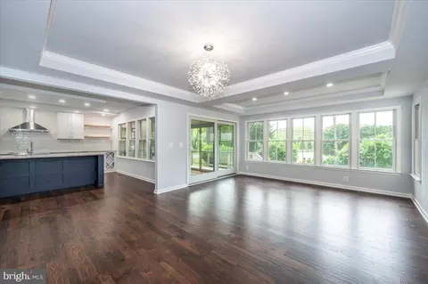 Living - 301 Unity Ln, Annapolis, MD 21401 photo 8 of 14