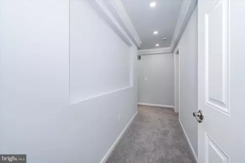 Entry Way - 301 Unity Ln, Annapolis, MD 21401 photo 6 of 13
