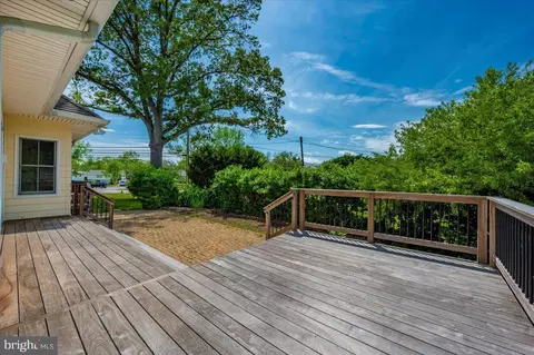 Exterior - 301 Unity Ln, Annapolis, MD 21401 photo 19 of 23