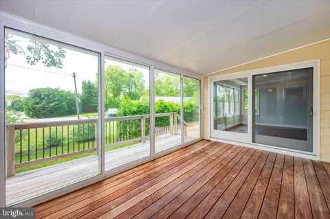 Exterior - 301 Unity Ln, Annapolis, MD 21401 photo 7 of 23