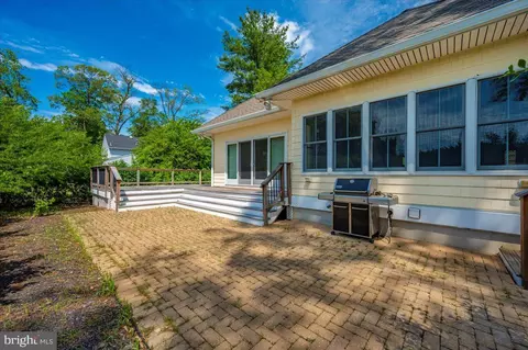Exterior - 301 Unity Ln, Annapolis, MD 21401 photo 13 of 23