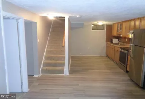 Entry Way - 223 Old Line Ave, Laurel, MD 20724 photo 2 of 5
