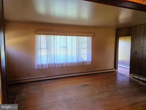 2726 Solomons Island Rd, Edgewater, MD 21037 photo 12