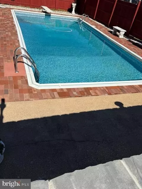 750 215th St, Pasadena, MD 21122 photo 18