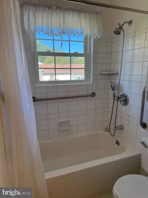 750 215th St, Pasadena, MD 21122 photo 35