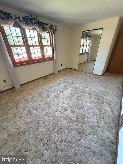750 215th St, Pasadena, MD 21122 photo 22