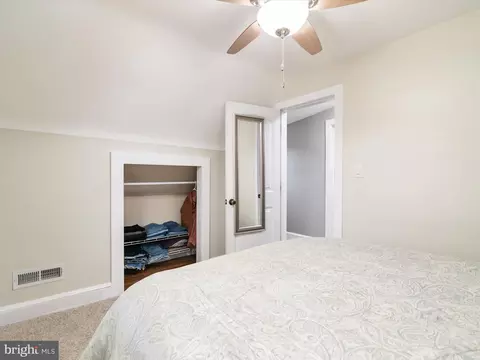 Bedroom - 161 Roland Rd, Pasadena, MD 21122 photo 4 of 6