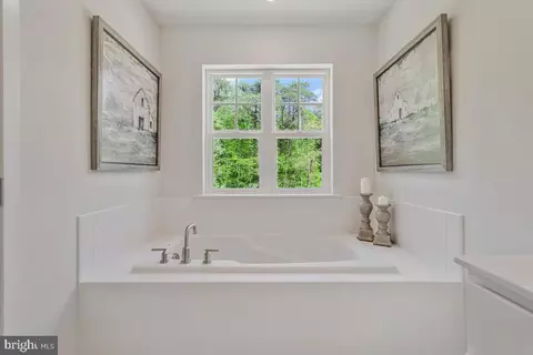 1306 Spruce St, Shady Side, MD 20764 photo 29