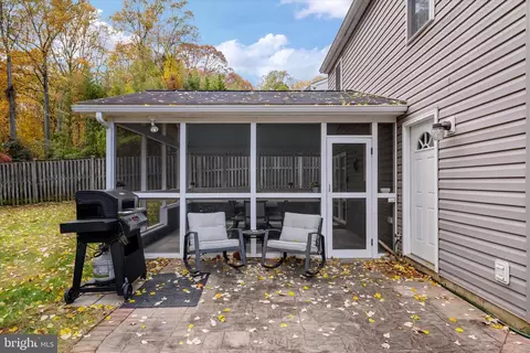 Exterior - 249 Overleaf Dr, Arnold, MD 21012 photo 7 of 11