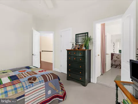 Bedroom - 8915 Winged Foot Dr, Pasadena, MD 21122 photo 5 of 11