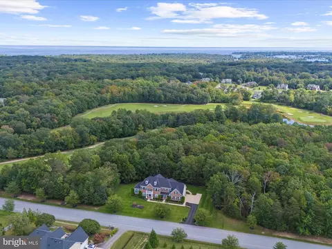 View/Area - 8915 Winged Foot Dr, Pasadena, MD 21122 photo 7 of 12