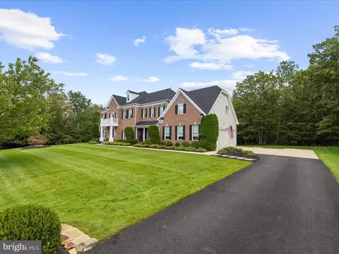 Exterior - 8915 Winged Foot Dr, Pasadena, MD 21122 photo 5 of 18