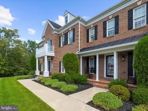 Exterior - 8915 Winged Foot Dr, Pasadena, MD 21122 photo 9 of 18