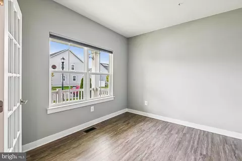 Entry Way - 2188 Nottoway Dr, Hanover, MD 21076 photo 6 of 8