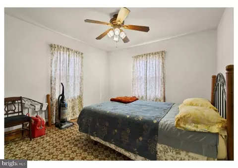 Bedroom - 7524 Harmans Rd, Harmans, MD 21077 photo 3 of 10