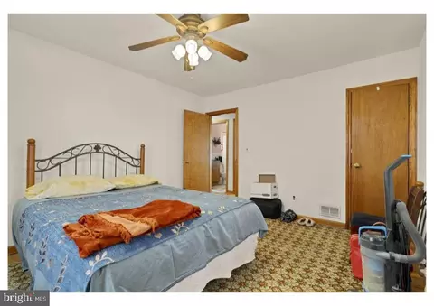 Bedroom - 7524 Harmans Rd, Harmans, MD 21077 photo 5 of 10